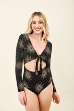 Carregar imagem no visualizador da galeria, Gallery: Uv Line One-Piece Marina Shine Preto Malva