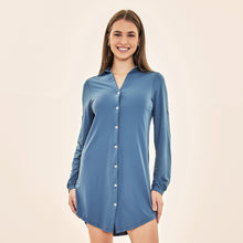 Carregar imagem no visualizador da galeria, Model Front: Uv Line Shirtdress Shirtdress Copenhagen Fem Steel Upf50+