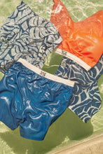 Carregar imagem no visualizador da galeria, Image 10: Uv Line Short For Men / Bermuda Shorts Boxer Orange Upf50+