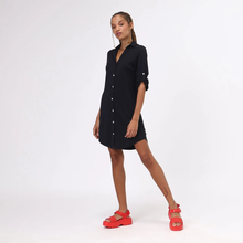 Carregar imagem no visualizador da galeria, Image 02: Uv Line Shirtdress Shirtdress Copenhagen Fem Black Upf50+