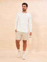 Carregar imagem no visualizador da galeria, Model Front: Uv Line Short For Men / Bermuda Shorts Acqua Boxer Areia Upf50+
