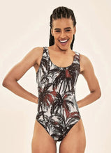 Carregar imagem no visualizador da galeria, Gallery: Uv Line One-Piece Swimsuit Coqueiros Bege Upf50+