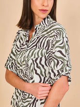Carregar imagem no visualizador da galeria, Image 03: Uv Line Shirtdress Shirt Copa Fauna Upf50+