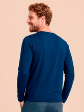 Carregar imagem no visualizador da galeria, Model Back: Uv Line Rash Guard Longsleeve Uvpro Masc Cobalt Upf50+