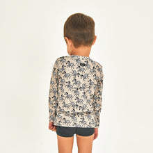 Carregar imagem no visualizador da galeria, Model Back: Uv Line Rash Guard Longsleeve Baby Zebra Upf50+
