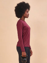 Carregar imagem no visualizador da galeria, Image 02: Uv Line Rash Guard Longsleeve Uvpro Vermelho Quimado Upf50+
