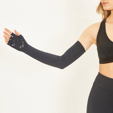Carregar imagem no visualizador da galeria, Image 05: Uv Line Glove Extra Long Gloves Uni Black Upf50+
