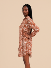Carregar imagem no visualizador da galeria, Image 03: Uv Line Shirtdress Chemise Tie Dye Pitanga Upf50+
