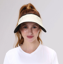 Carregar imagem no visualizador da galeria, Model Front: Uv Line Visor Visor Bali Fem Sand Black Upf50+
