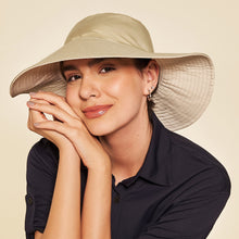 Carregar imagem no visualizador da galeria, Image 06: Uv Line Floppy Hat San Diego Areia Kaki Upf50+
