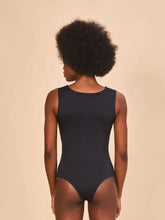Carregar imagem no visualizador da galeria, Image 08: Uv Line One-Piece Mirela Green Cactus Black Upf50+
