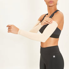 Carregar imagem no visualizador da galeria, Image 02: Uv Line Glove Long Sleeve Uni Beige Upf50+
