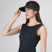 Carregar imagem no visualizador da galeria, Model Front: Uv Line Visor Visor Leblon Black Upf50+
