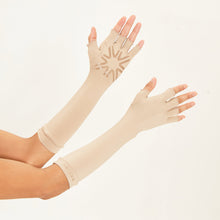 Carregar imagem no visualizador da galeria, Image 05: Uv Line Glove Long Gloves Uni Chocolate Upf50+

