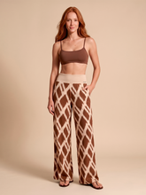 Carregar imagem no visualizador da galeria, Model Front: Uv Line Beach Trousers Pants Diamond Rib Upf50+
