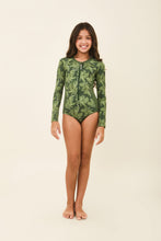 Carregar imagem no visualizador da galeria, Model Front: Uv Line Girl's One-Piece Girl Macae Folhagem Verde Upf50+
