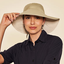 Carregar imagem no visualizador da galeria, Image 05: Uv Line Floppy Hat San Diego Areia Kaki Upf50+
