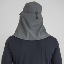 Carregar imagem no visualizador da galeria, Model Back: Uv Line Flap Hat Cap Leg Atacama 2021 Masc Grey Upf50+

