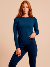 Carregar imagem no visualizador da galeria, Gallery: Uv Line Rash Guard Longsleeve Uvpro Fem Cobalt Upf50+
