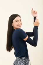 Carregar imagem no visualizador da galeria, Gallery: Uv Line Glove Sun-Protection Sleeve Navy Upf50+
