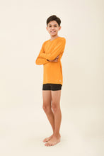 Carregar imagem no visualizador da galeria, Image 03: Uv Line Rash Guard Longsleeve Uvpro Kids Orange Upf50+
