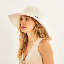 Carregar imagem no visualizador da galeria, Image 02: Uv Line Floppy Hat Beverly Hills Areia Upf50+
