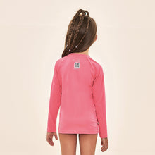 Carregar imagem no visualizador da galeria, Model Back: Uv Line Rash Guard Acqua Qr Code Chiclete Fluor Upf50+
