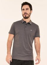 Carregar imagem no visualizador da galeria, Model Front: Uv Line T-Shirt For Men T-Shirt Masc Polo Lead Upf50+
