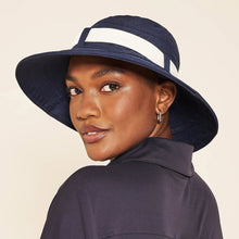 Carregar imagem no visualizador da galeria, Image 05: Uv Line Floppy Hat Hat Paris Ville L Fem Blue White Upf50+

