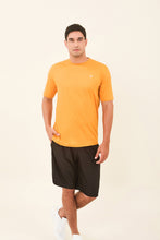 Carregar imagem no visualizador da galeria, Model Front: Uv Line T-Shirt For Men T-Shirt Uvpro Masc Orange Upf50+
