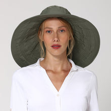 Carregar imagem no visualizador da galeria, Model Front: Uv Line Floppy Hat Hat Beverly Hills I18 Fem Green Militar Upf50+
