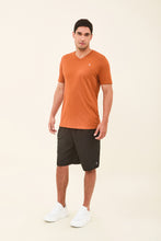Carregar imagem no visualizador da galeria, Image 03: Uv Line T-Shirt For Men T-Shirt Sport Fit Caramelo Upf50+
