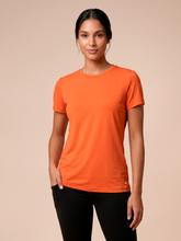 Carregar imagem no visualizador da galeria, Gallery: Uv Line Beach Top T-Shirt Uvpro Fem Pitanga Upf50+

