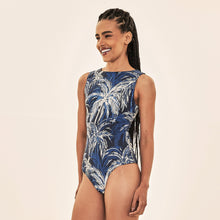Carregar imagem no visualizador da galeria, Image 02: Uv Line One-Piece Mirela Coqueiros Marinho Upf50+
