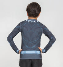 Carregar imagem no visualizador da galeria, Model Back: Uv Line Rash Guard Acqua Pantera Negra V20 Ml Inf Estampa
