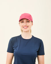 Carregar imagem no visualizador da galeria, Model Front: Uv Line Caps Beach Tennis Cap Fuchsia Upf50+
