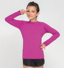 Carregar imagem no visualizador da galeria, Model Front: Uv Line Rash Guard Kids Fpu50+ Uvpro Long Sleeve T-Shirt Pink Uv
