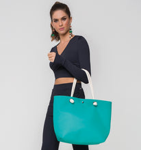 Carregar imagem no visualizador da galeria, Image 02: Uv Line Beach Bag Silicone Bag Turquesa
