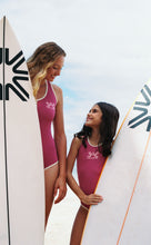 Carregar imagem no visualizador da galeria, Image 05: Uv Line Girl&#39;s One-Piece Swimsuit Girl Marcela Fuchsia White Upf50+
