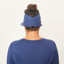 Carregar imagem no visualizador da galeria, Model Back: Uv Line Visor Visor Granada Eva Marinho Fosco Upf50+
