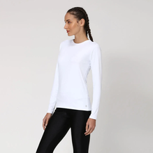 Carregar imagem no visualizador da galeria, Image 02: Uv Line Rash Guard Women Fpu50+ Uvpro Long Sleeve T-Shirt White Uv
