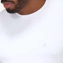 Carregar imagem no visualizador da galeria, Men FPU50+ Uvpro Long Sleeve T-Shirt White Uv
